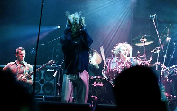 Robert Plant with Charlie Jones and Michael Lee, July 16th, 1998 at MSG, NYC